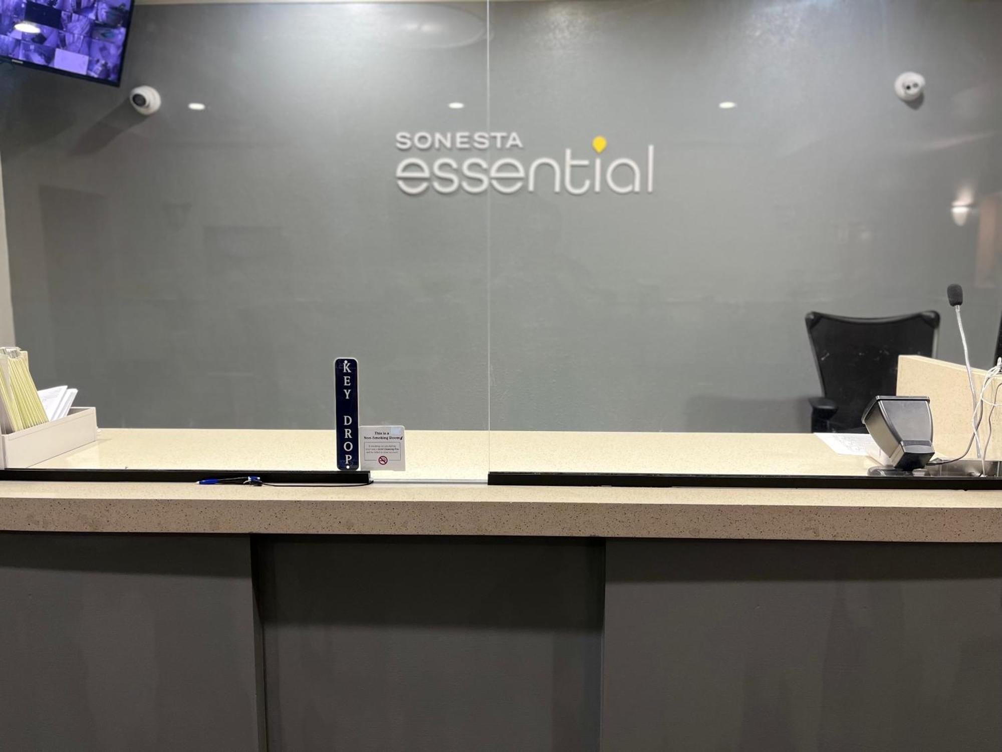 ホテル Sonesta Essential North Houston Westfield エクステリア 写真