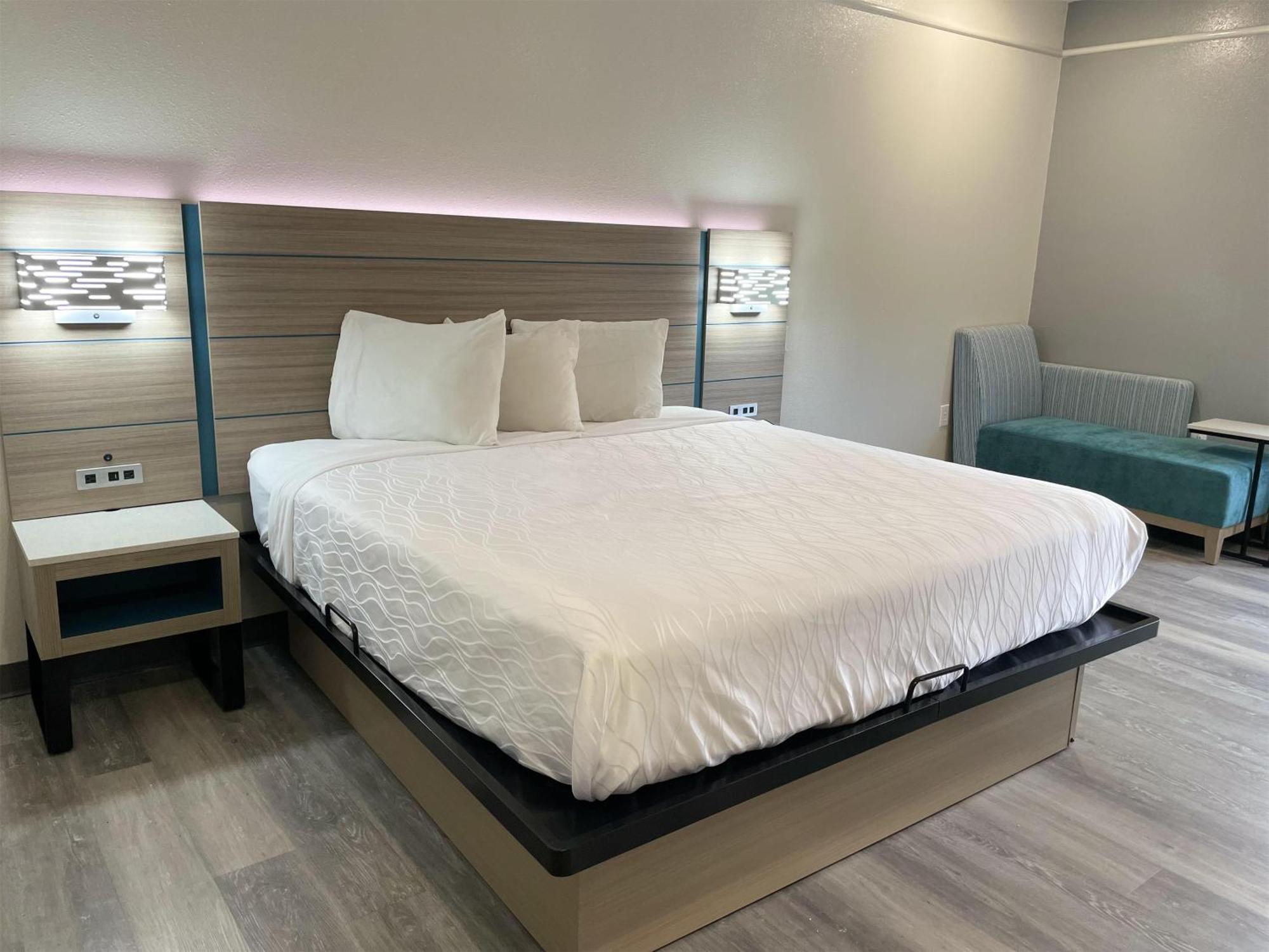 ホテル Sonesta Essential North Houston Westfield エクステリア 写真