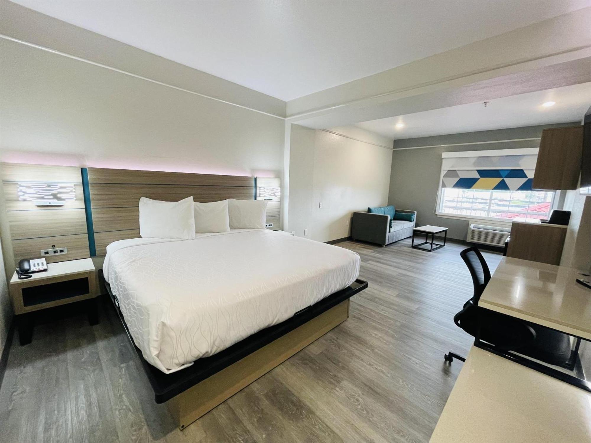 ホテル Sonesta Essential North Houston Westfield エクステリア 写真